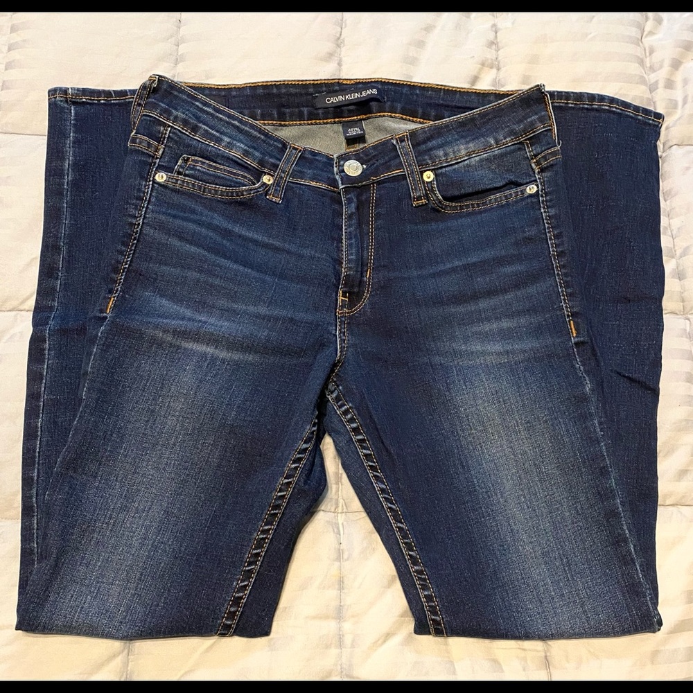 Calvin Klein Mid-Rise Super Skinny Jeans ✨
